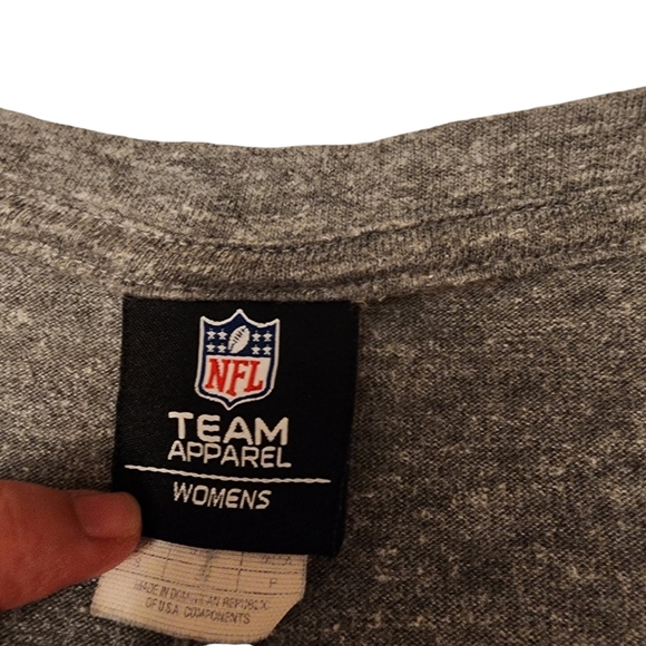 Chargers NFL Women's Gray Half Sleeve Shirt - Picture 5 of 10